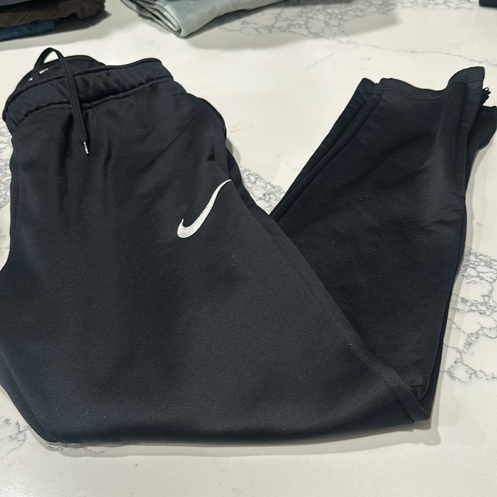 Nike Fri—fit medium